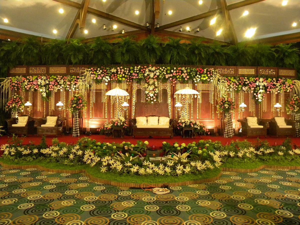 Patra Semarang Hotel & Convention Exterior foto